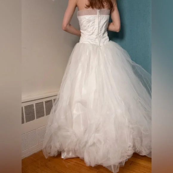 Vintage Mori Lee Wedding Gown — dreamy, romantic, and timeless. - Picture 3 of 5